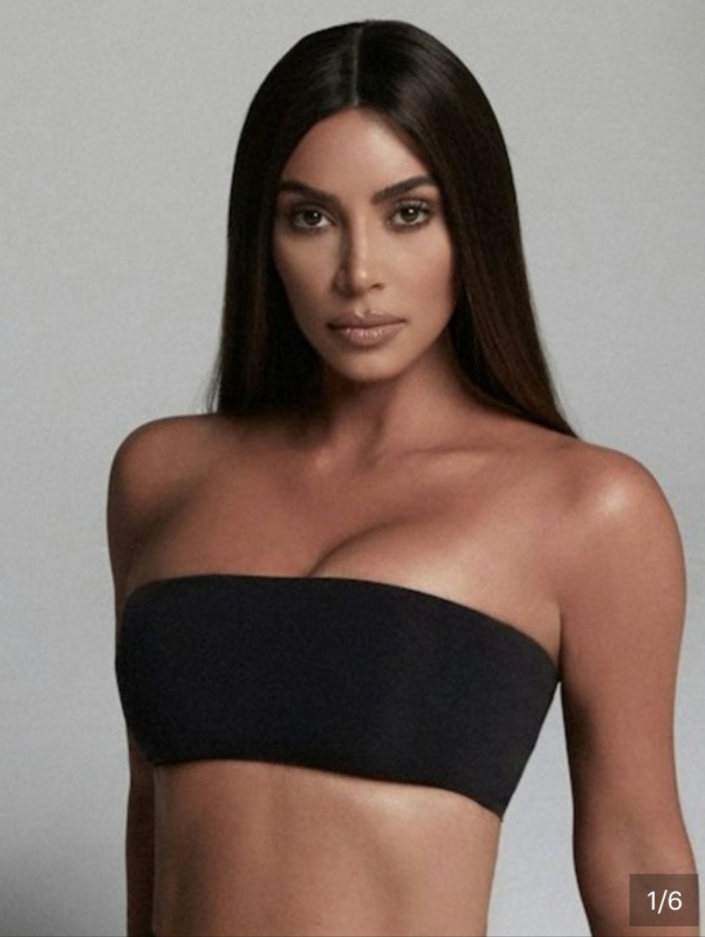 SKIMS Black Strapless Bandeau Top - Minimal Seamless Design